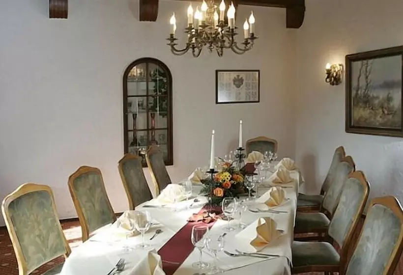 Отель Restaurant Stremme