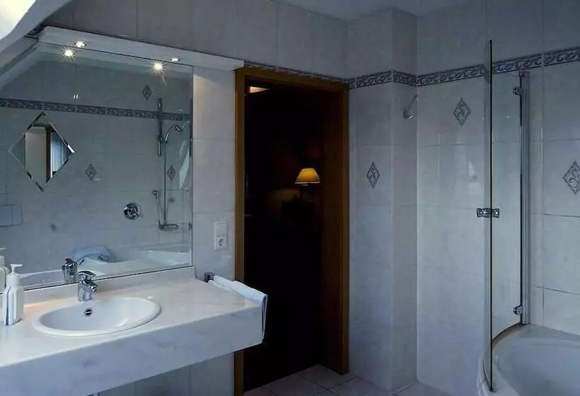 Отель Restaurant Stremme