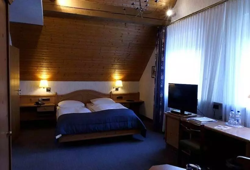 Отель Restaurant Stremme