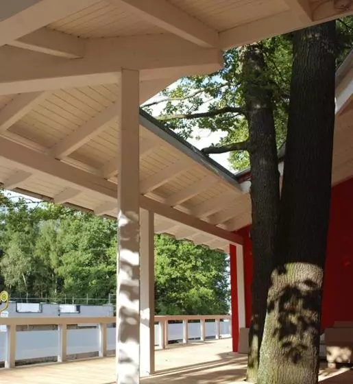 هتل Restaurant Waldmeisterei