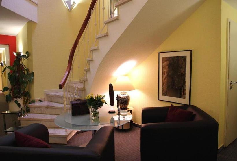 Отель Zur Altstadt