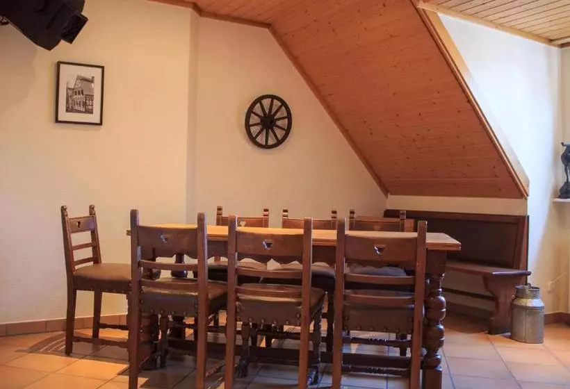 בית מלון כפרי Zur Altstadt