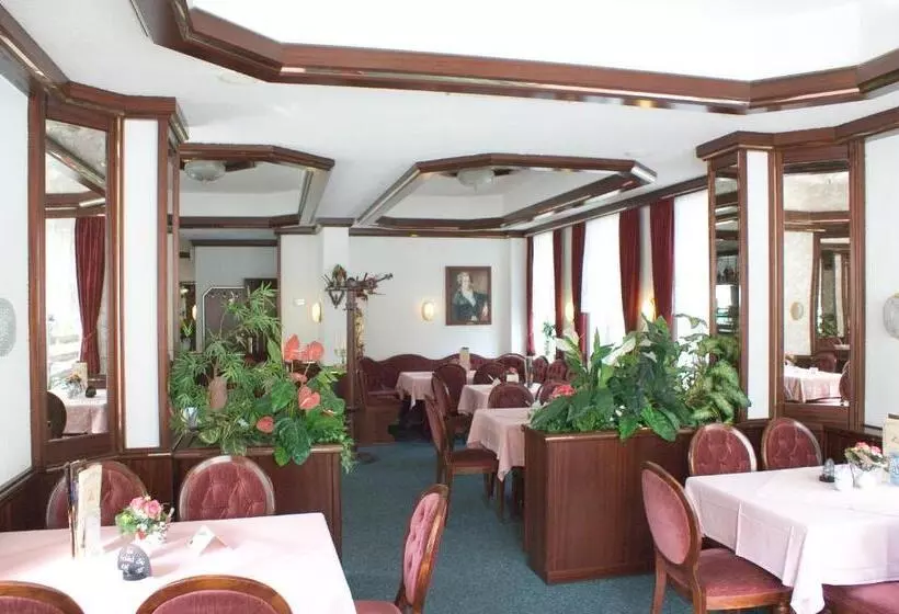 Land Gut Hotel Cafe Meier