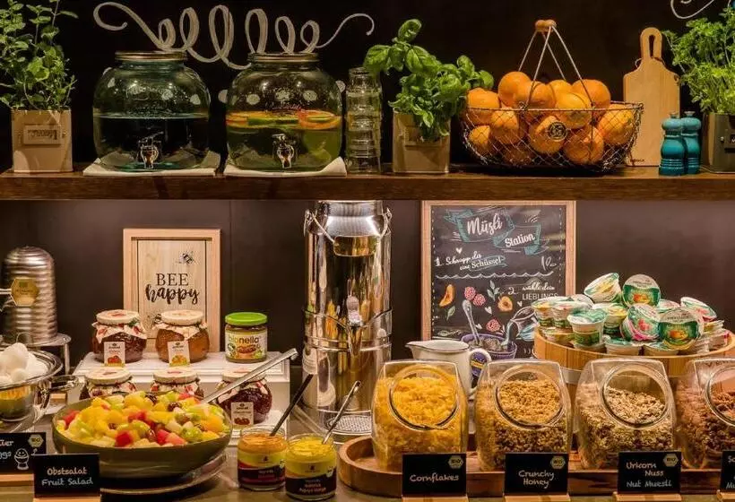 Motel One Leipzig Nikolaikirche