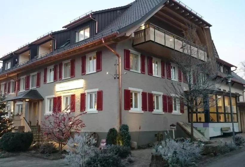 펜션 Landhotel Gasthaus Zum Pflug