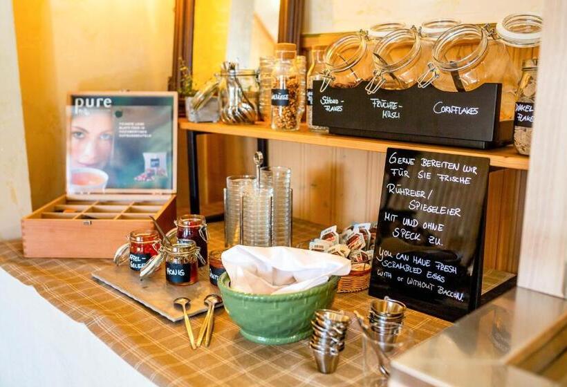 펜션 Landhotel Gasthaus Zum Pflug