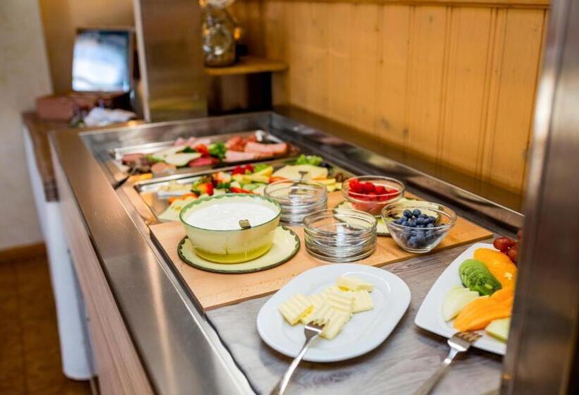 펜션 Landhotel Gasthaus Zum Pflug