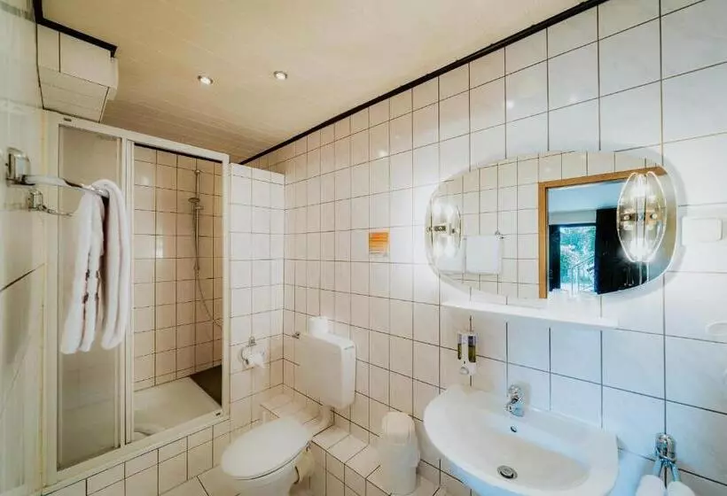 Robrooks Hotel Garni