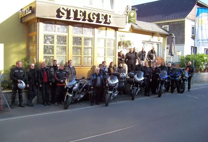 Отель Gasthaus Steiger