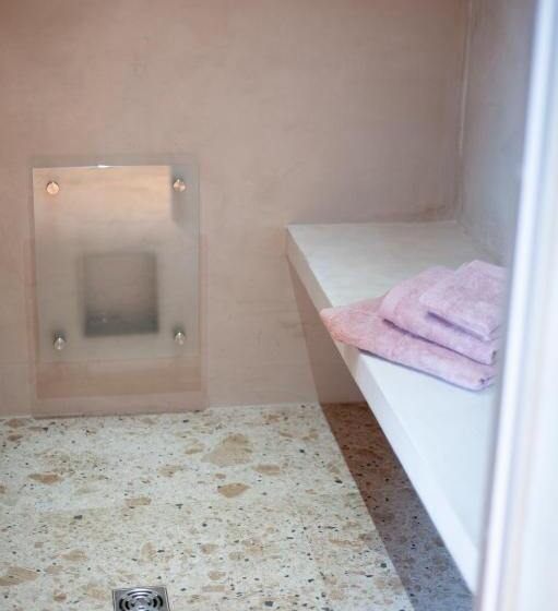 تختخواب و صبحانه B Guest Sleep & Retreat