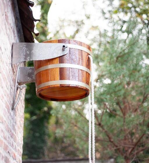 تختخواب و صبحانه B Guest Sleep & Retreat