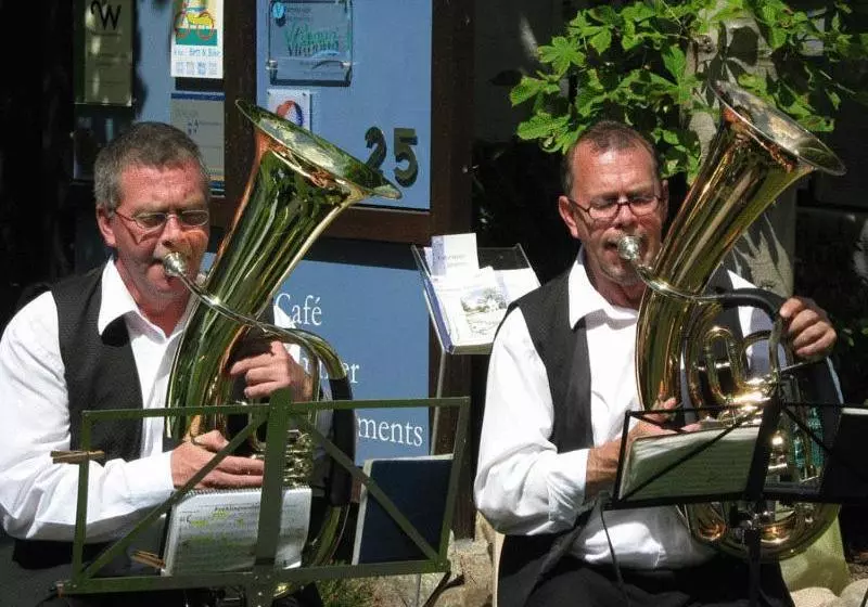 ベッドアンドブレックファースト Pension Markthof Satemin