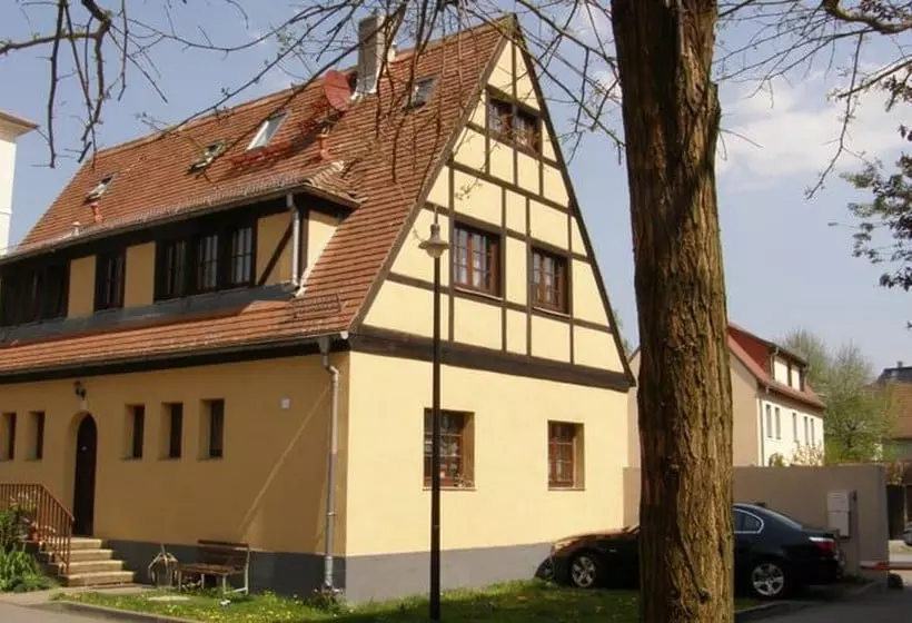 צימר Pension Zu Dresden Altpieschen