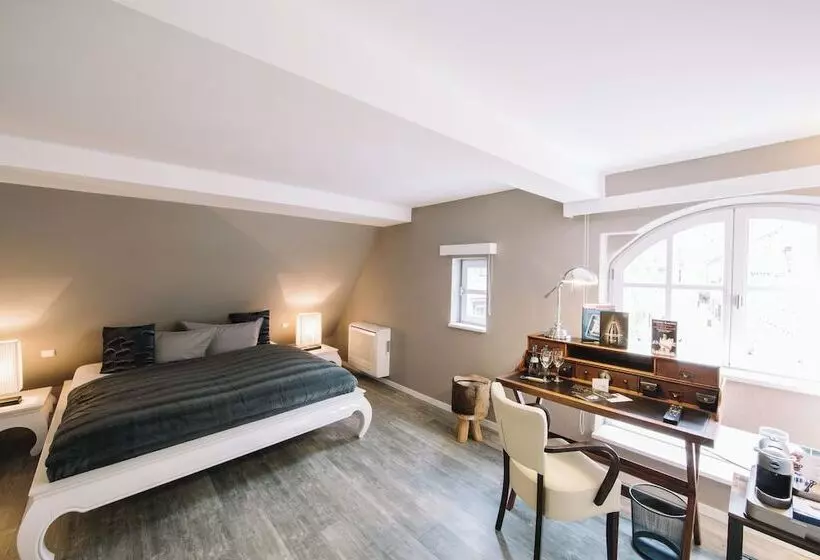 Boutique Hotel Pfauen