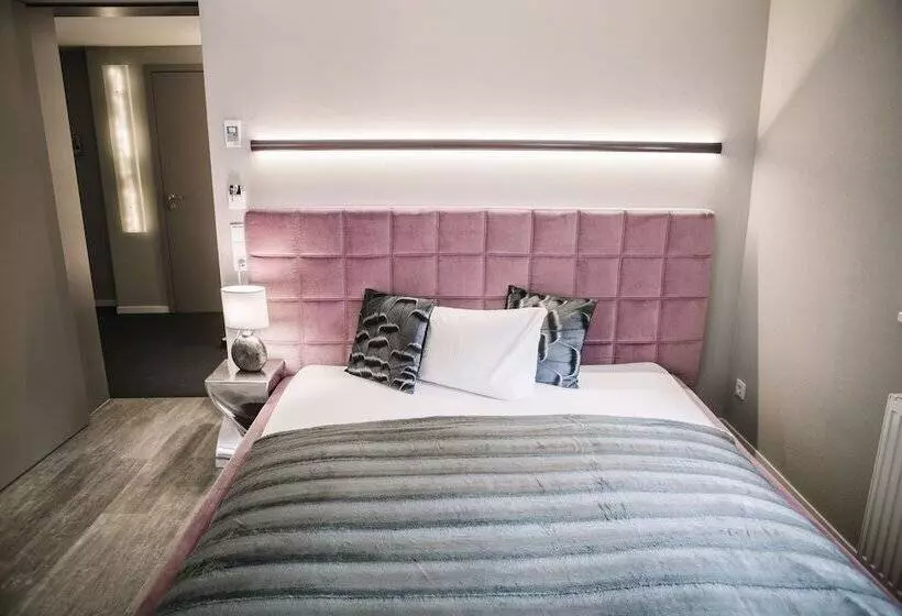 Boutique Hotel Pfauen