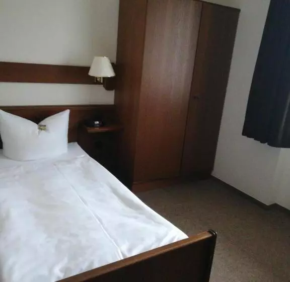 ホテル Alex Herbermann