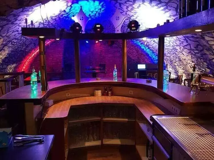 בית מלון כפרי Brauerei   Ausschank Zur Krone