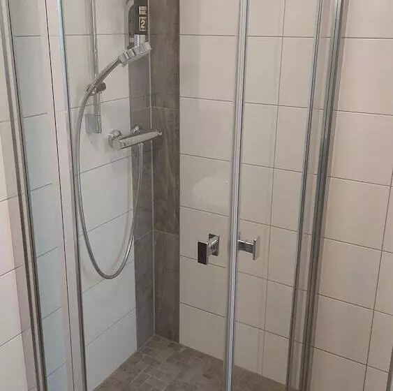 Gasthof Und Hotel Roter Hirsch