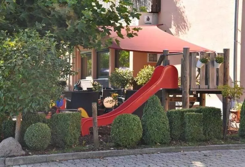 호텔 Höllsteiner Hof