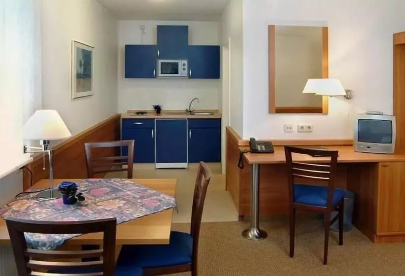 호텔 Höllsteiner Hof