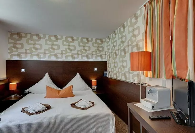 فندق Kleine Radlerherberge