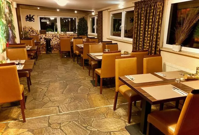 ホテル Kulinarium An Der Glems