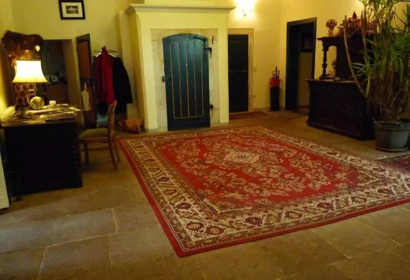 בית מלון כפרי Schloss Triestewitz