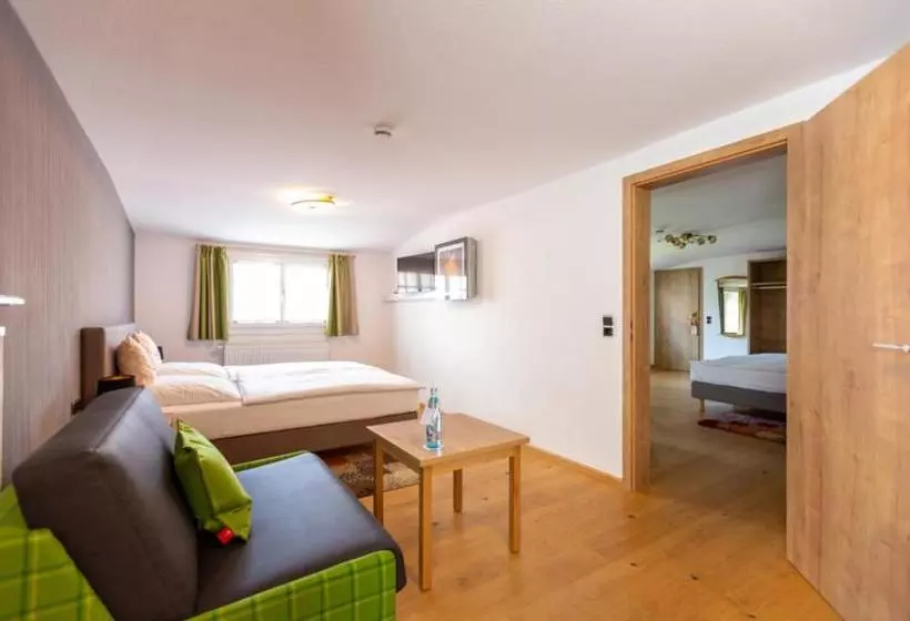 Отель Sonne Offenburg