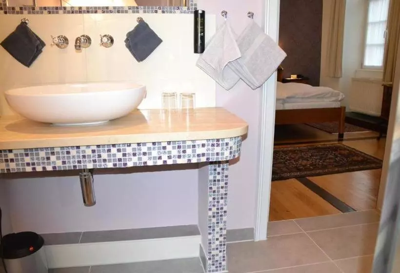 Отель Sonne Offenburg