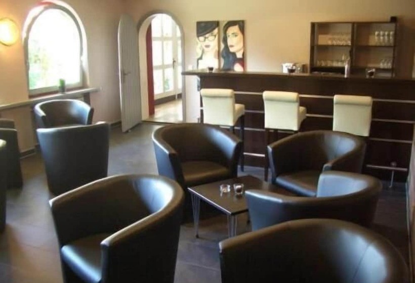 호텔 Traube Lossburg