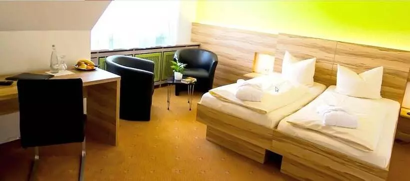 호텔 Traube Lossburg