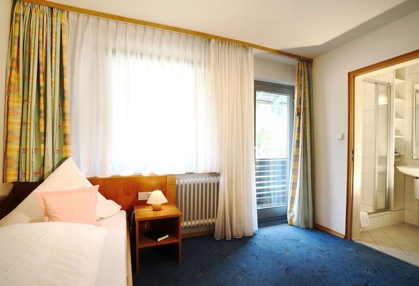 בית מלון כפרי Waldblick