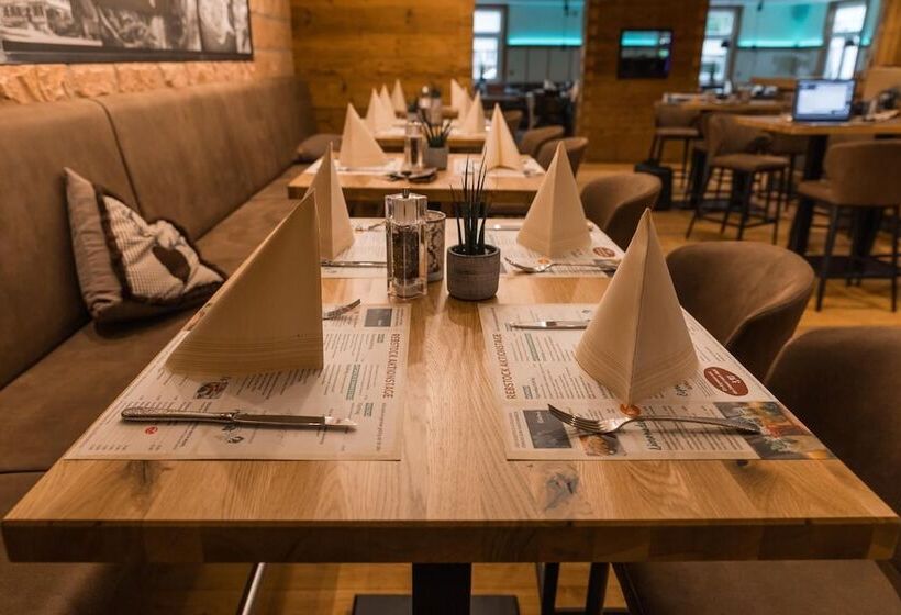 بنسيون Landgasthof Rebstock