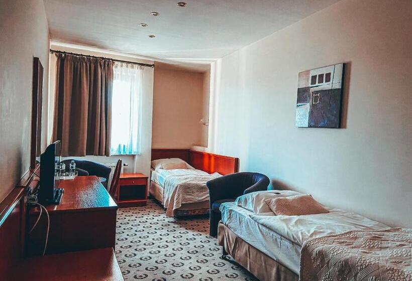 Astoria Bed & Breakfast