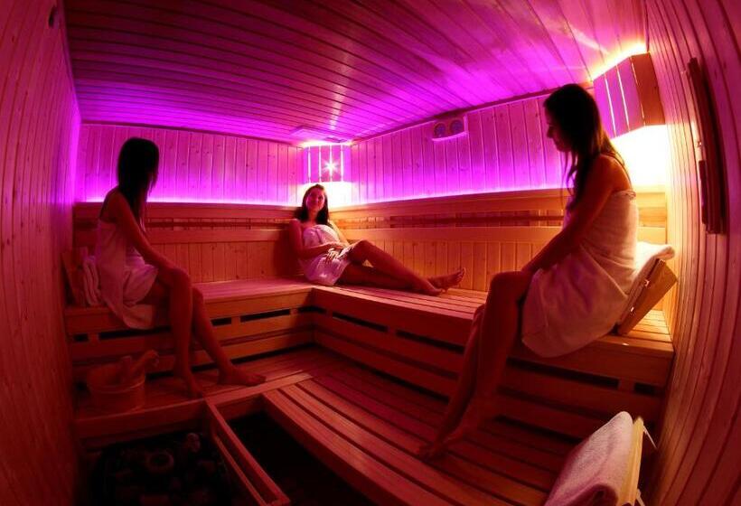 호텔 Aviator Kielce