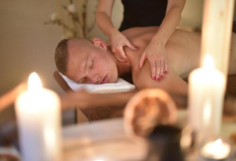 호텔 Aviator Kielce