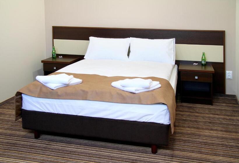 호텔 Aviator Kielce