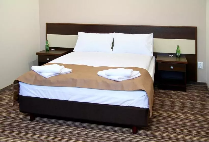 ホテル Aviator Kielce