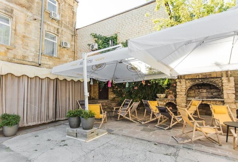 호텔 готель континент миколаїв