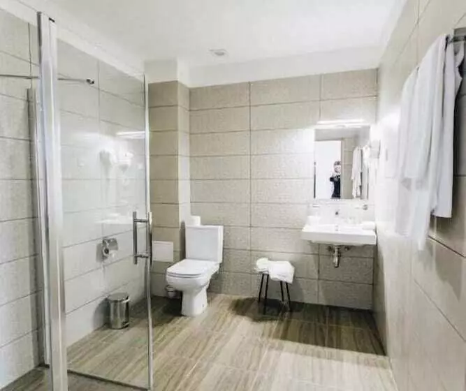 酒店 готель континент миколаїв