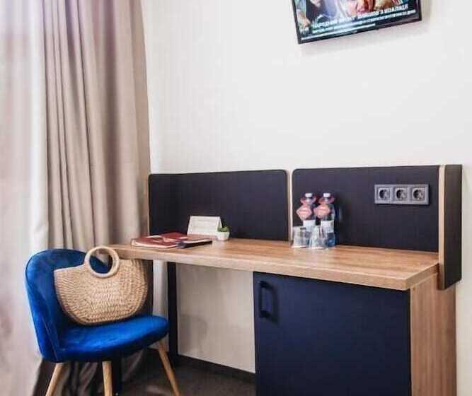 호텔 готель континент миколаїв