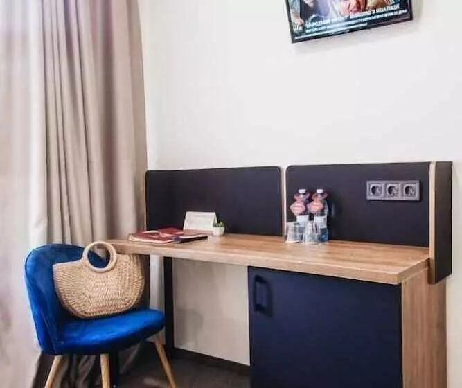 酒店 готель континент миколаїв