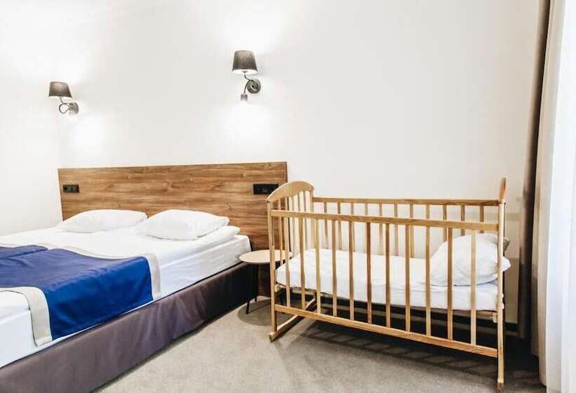 호텔 готель континент миколаїв