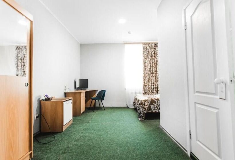 호텔 готель континент миколаїв