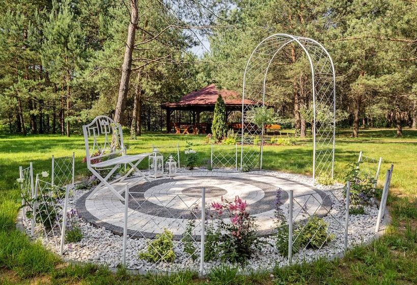 בית מלון כפרי Dworek Tryumf