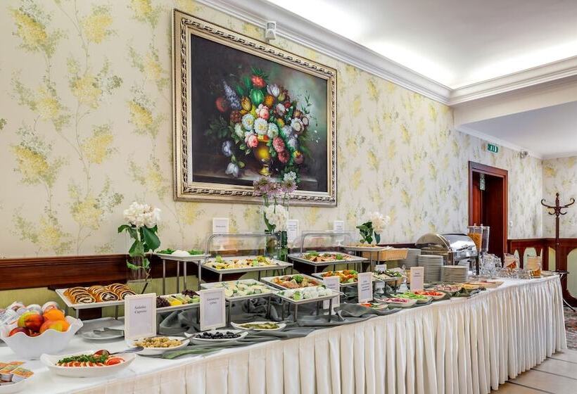 בית מלון כפרי Dworek Tryumf