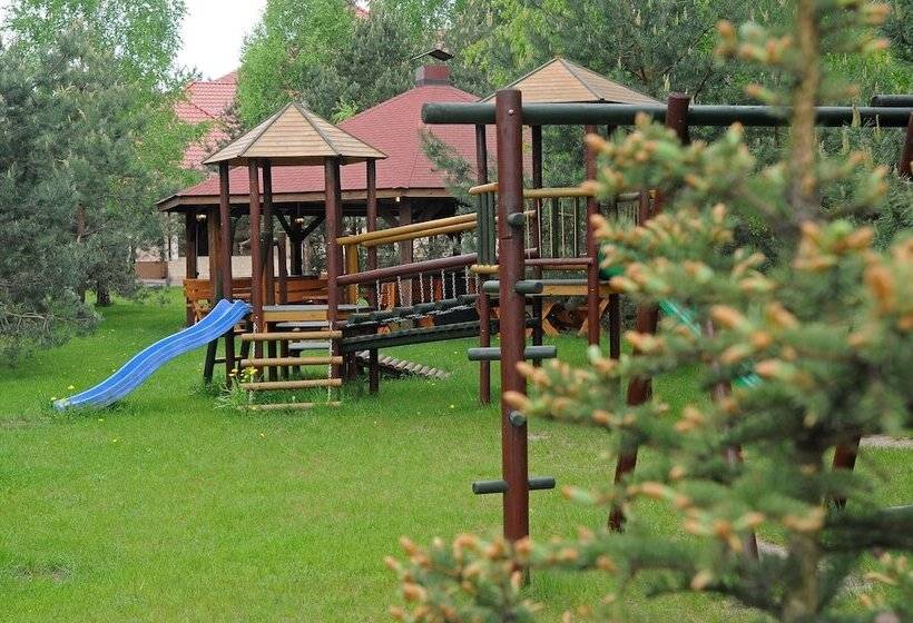 בית מלון כפרי Dworek Tryumf