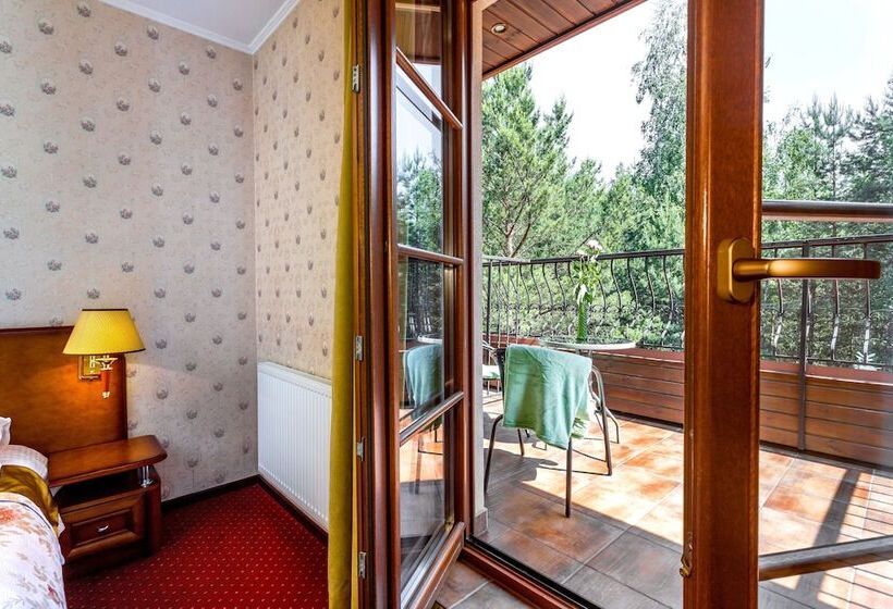 בית מלון כפרי Dworek Tryumf