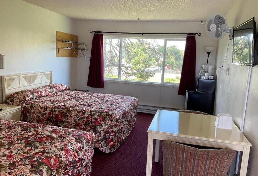 בית מלון כפרי Front Street Inn