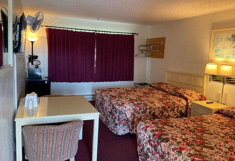 בית מלון כפרי Front Street Inn